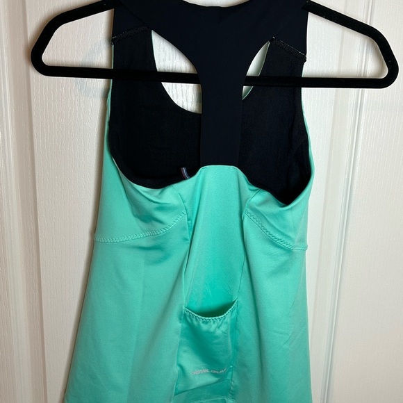 Pearl Izumi Elite Escape Tank Size Small Green adjustable, inside bra support - Picture 5 of 11